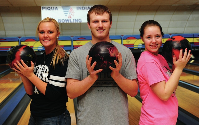trio-bowling